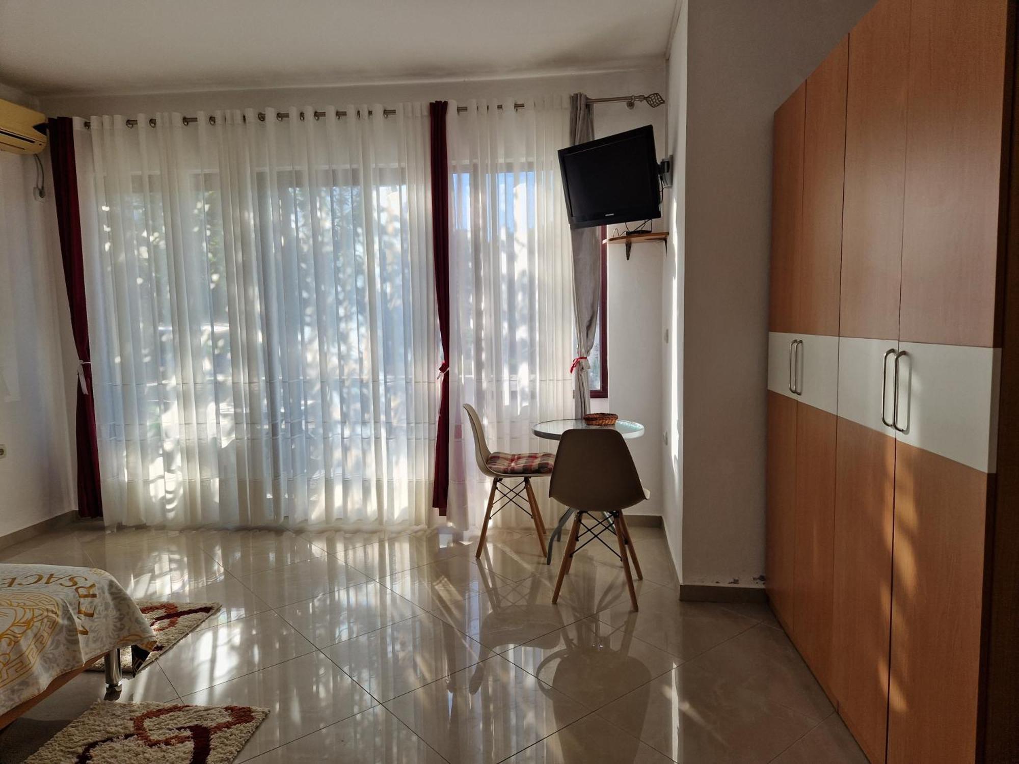 Studios M Ulcinj Phòng bức ảnh