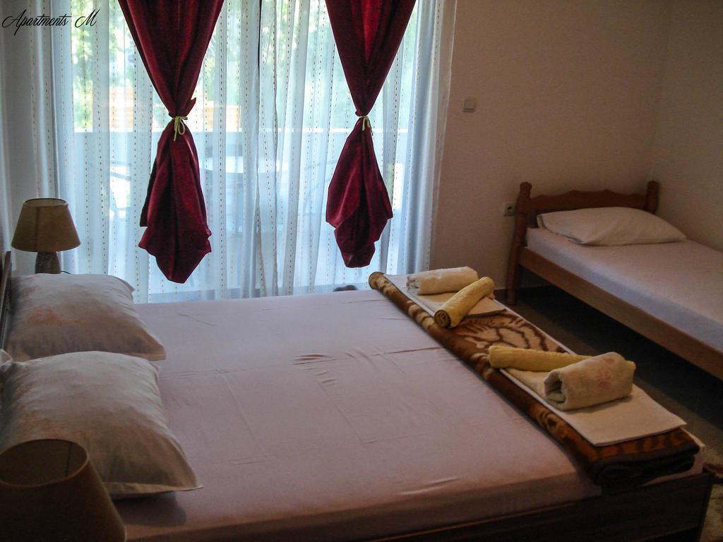 Studios M Ulcinj Phòng bức ảnh