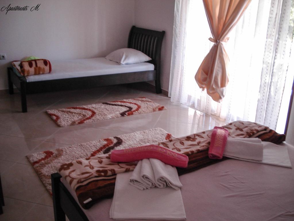 Studios M Ulcinj Phòng bức ảnh